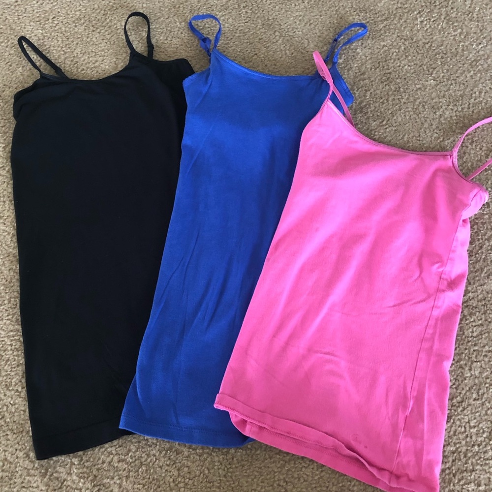 👑 three tank tops 👑